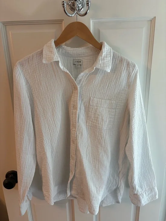 J. Crew White Cotton Gauze Button-Down Shirt with Chest Pocket - Picture 2 of 3